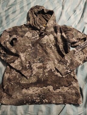 Cabelas Green Camo Strata Fleece Pullover Hoodie Hunting Men's Size Medium